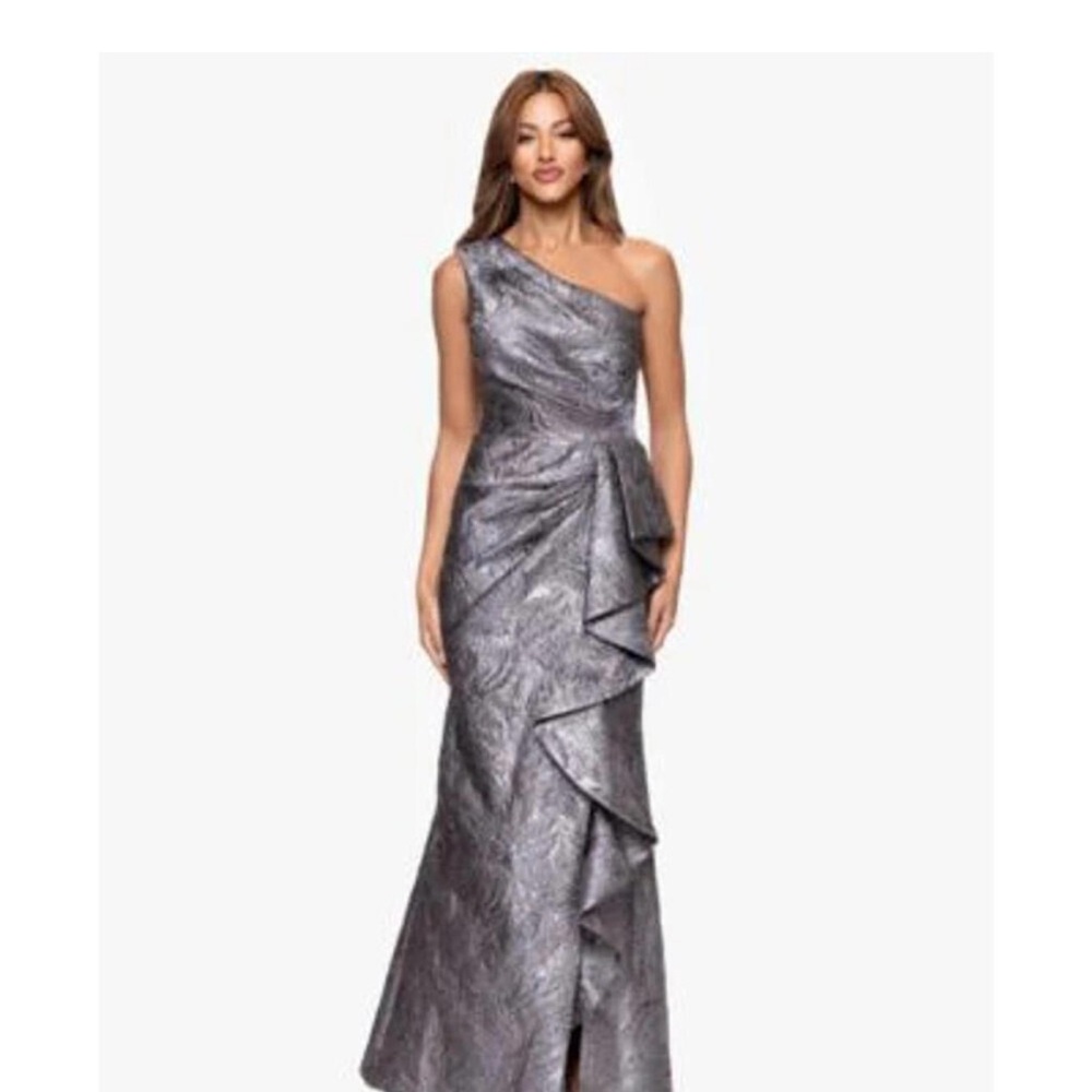 Xscape Silver One Shoulder Metallic Gown Size 4 NWT Formal Ruffle Dress GALA MOB - Picture 4 of 13
